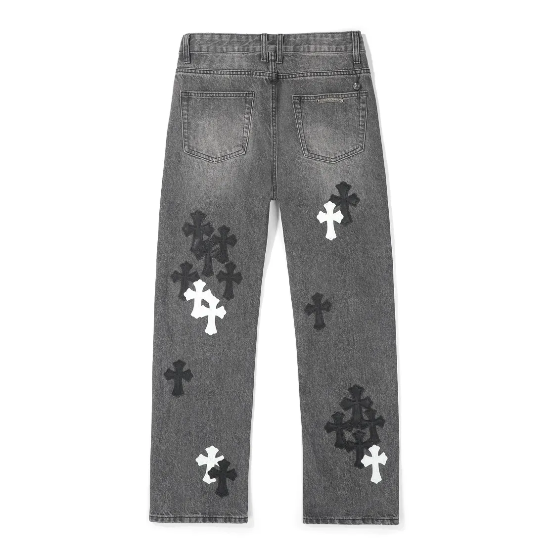 P290 (top version) Chrome hearts new city-limited flame gray jeans Chrome hearts city-limited jeans Hardware customization Original development vintage levis American-made 501 black and gray base version Levi's American-made 501 base version Imported sheepskin 925 silver remake [Top heavy industry fashion design] Consistently high-street luxury style. Speaking of this style, the Zangyin family and GU family are definitely the leading representative brands. Especially the Zangyin family has really achieved a state-of-the-art effect in creating high-street style. The unique washed material is used to create this style. The color system is already quite eye-catching. After it is decorated with patchwork cross flowers, it cleverly highlights the charm of the brand. Secondly, this style uses classic The high-waist cutting design highlights the long legs and fashionable temperament of the upper body. The brand is highly recognizable and the slim fit configuration is more suitable for daily wear. It is a product that interprets personality, fashion, and specifications at a glance. This single product is enough to make any fan excited. It can be a white T-shirt for a youthful college style, or a tight suspender for a royal style. It has strong matching ability and can be easily controlled by men.  [Materials and craftsmanship] Needless to say, this point goes without saying. As an excellent craftsman brand, Zangyin’s requirements for details and craftsmanship are really perfect. The washed color of this model has gone through so many processes, not to mention the embellishment of denim appliques. It is also purely hand-made and sewn. Just like what they believe in, only hand-made things have soul and have the meaning of wear. A top-notch heavy-duty fashionable denim item, I look forward to your perfect interpretation! !  Color: washed gray Size: S M L XL